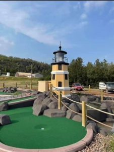 Black Beach Mini Golf – Silver Bay, MN